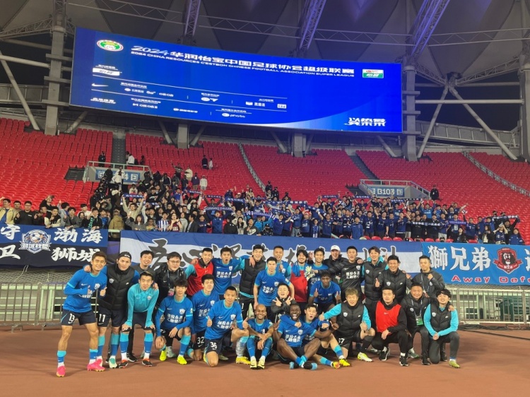  德甲外援政策改革引发俱乐部集体抗议  