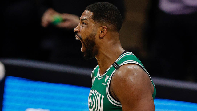  塔图姆末节23分逆转黄蜂  