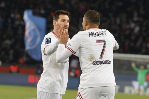  巴黎圣日耳曼功勋队长宣布赛季末退役  